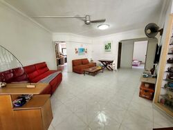 Blk 211 Bukit Batok Street 21 (Bukit Batok), HDB 4 Rooms #561619881